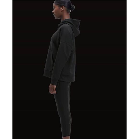 On Women's running hoodie black. Brand new with tags. Size small. Black - Picture 5 of 8